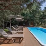 Lodge Premium pool